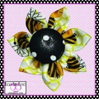 Bee Happy Collar Flower