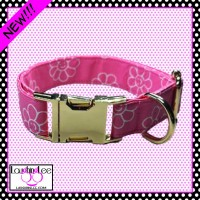 Pink Daisies Pet Collar Pink Daisies Pet Collar